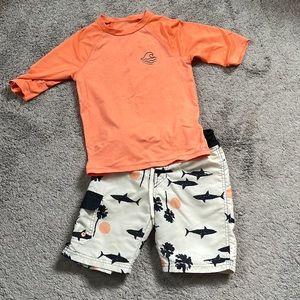 Boys swim trunks & rash guard